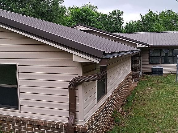 3rd image of 22091 N North Dr