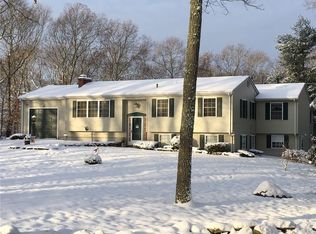 310 Station St, Coventry, RI 02816