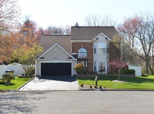 60 Society Hill Way, Tinton Falls, NJ 07724