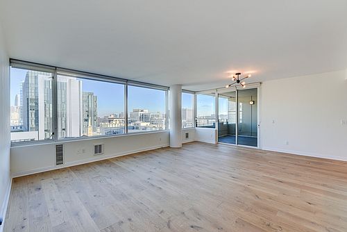 2nd image of 1388 Gough St APT 805