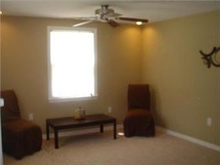 4th image of 4709 Fontana St