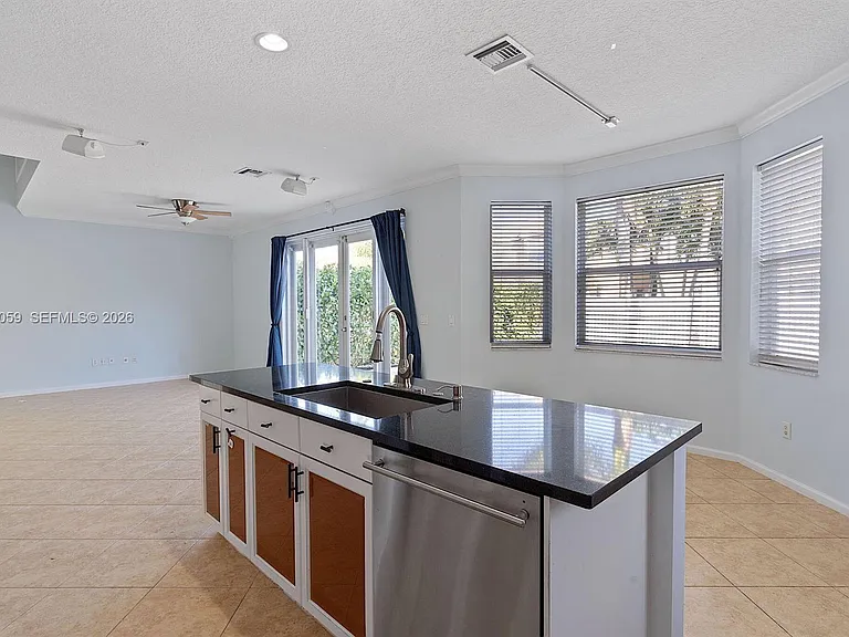 9869 Woodworth Ct — Photo 16
