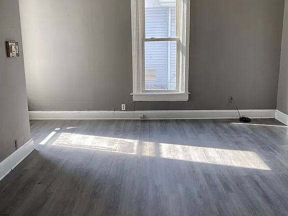 5th image of 48 E Mechanic St APT 4