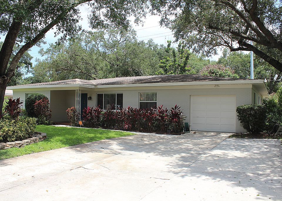 1st image of 4109 W El Prado Blvd