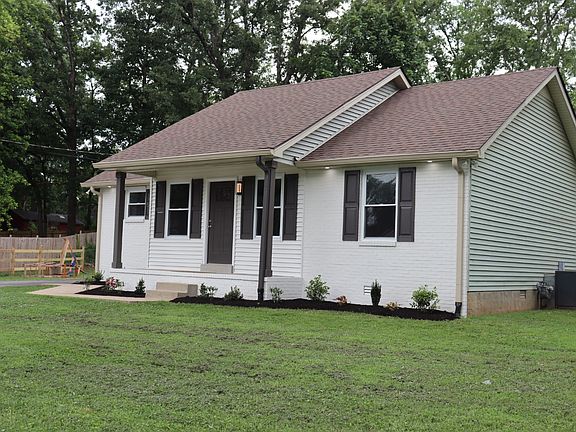 3rd image of 3306 Mullins Ct