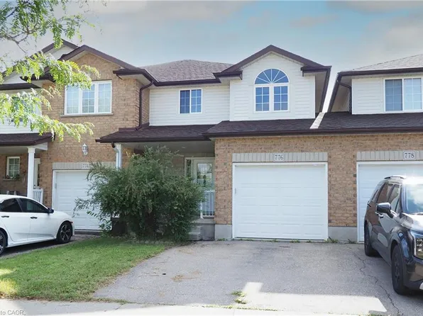 776 Paris Blvd, Waterloo, ON N2T 2Y1