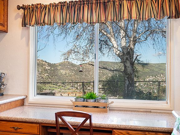 3rd image of 23700 Calistoga Pl