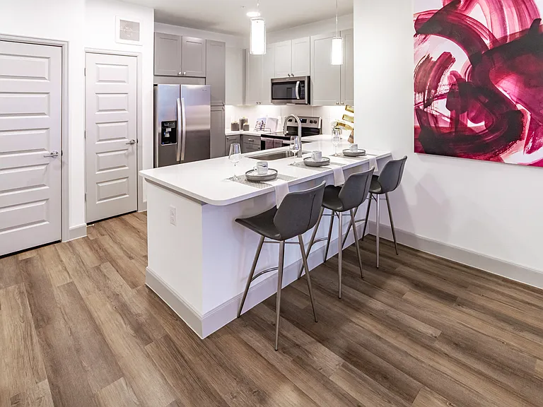 Alys Crossing Apartments — Photo 34