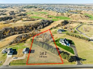 2115 43rd Ave SE, Minot, ND 58701