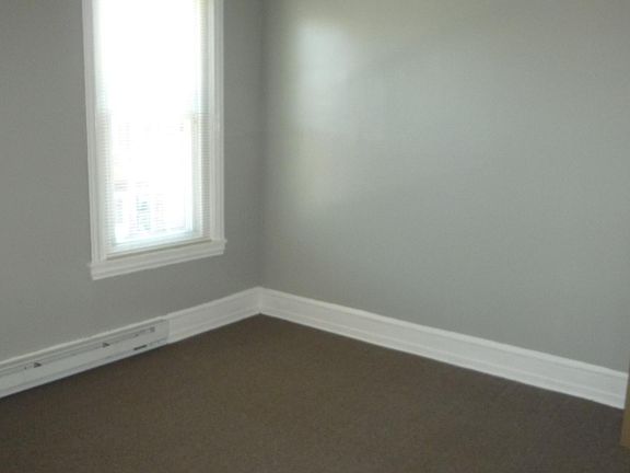 5th image of 1728 N 29th St Floor 2