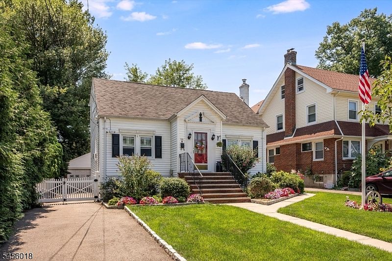 1st image of 321 Terhune Ave