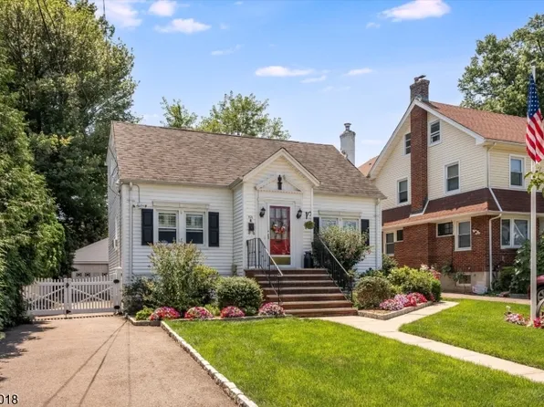 321 Terhune Ave, Passaic City, NJ 07055