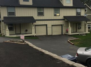 1760 NE Lotus Dr, Bend, OR 97701