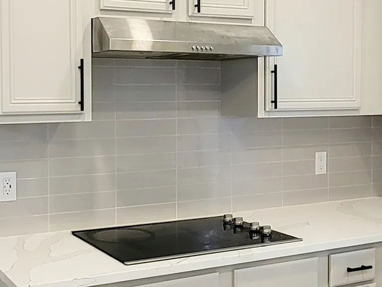 2909 Madison Ct — Photo 9