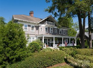 46 Cumberland Cir, Asheville, NC 28801