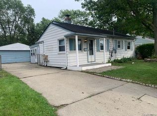 32017 Cheboygan Ct, Westland, MI 48186