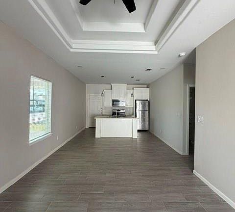 3rd image of 5609 Sandpiper Ave #2