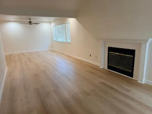 7435 Power Inn Rd #B, Sacramento, CA 95828