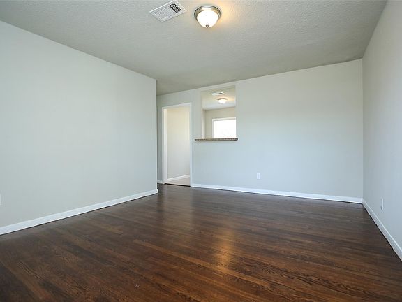 5th image of 10322 Cathedral Dr