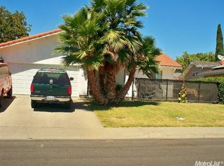 512 W Southwood Dr, Woodland, CA