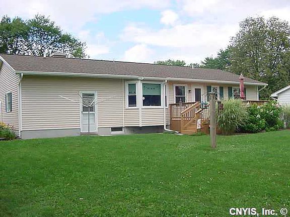2nd image of 9 Bedford St