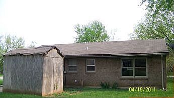 2nd image of 231 Delaware Dr