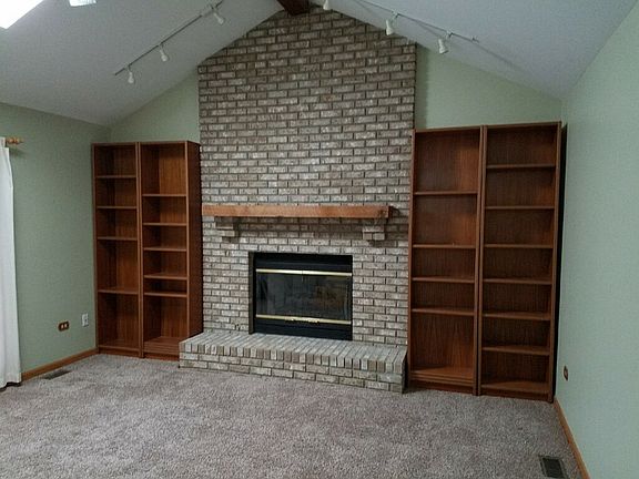 3rd image of 1117 Kensington St