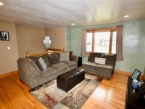 4th image of 116 Treona Dr