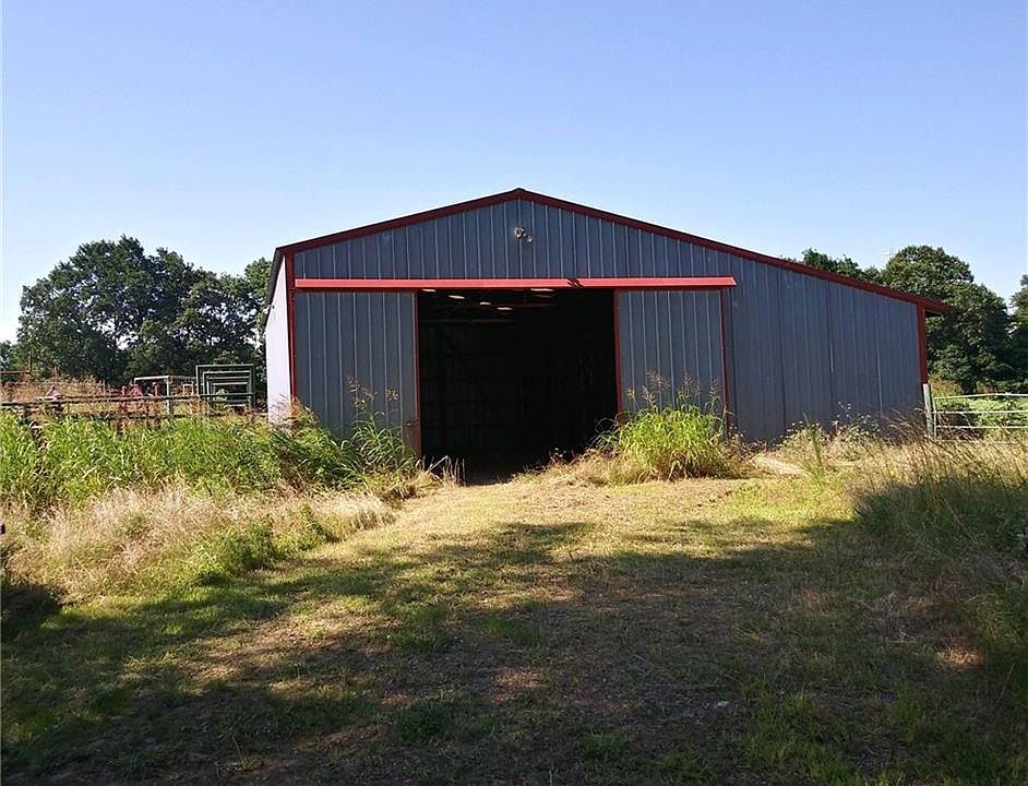2nd image of 449055 E 1050th Rd