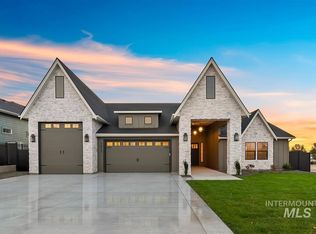 9833 S Peregrine Falcon Ave, Nampa, ID 83686
