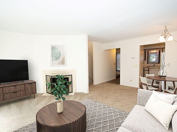 4th image of 3043 Inglewood Ave S #580576