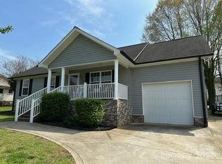 2166 Dean Ln, Lincolnton, NC 28092