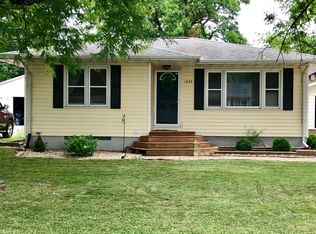 1035 28th St, Marion, IA 52302