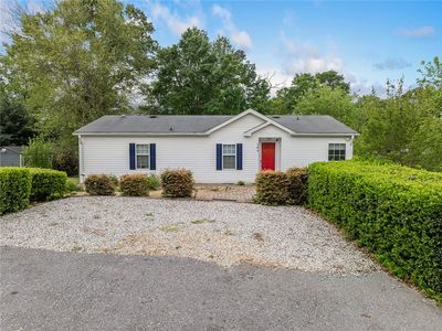 104 Cove Dr, Fair Play, SC, 29643