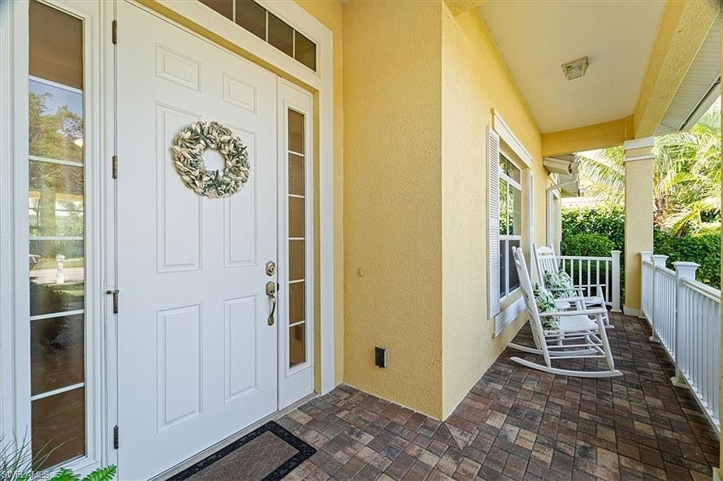 732 7th AVE N, Naples, FL 34102 | MLS #224104411 | Zillow