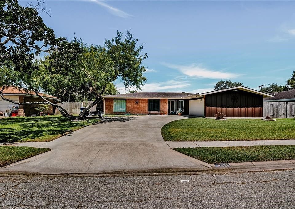 1st image of 506 Greenway Dr
