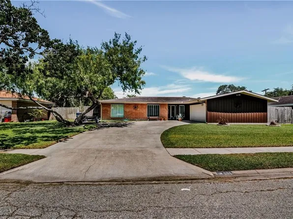 506 Greenway Dr, Corpus Christi, TX 78412