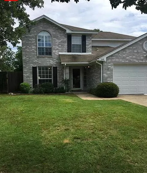 Building Photo - 648 Oak View Ct