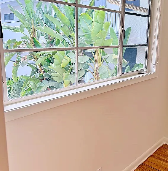 8222 De Longpre Ave #6 — Photo 18
