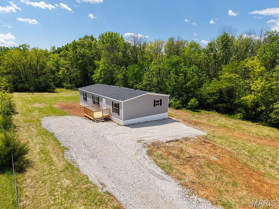 1st image of 3134 Creek Rd