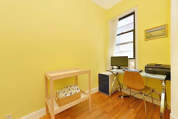 Sold by Maz Group NY | media 19