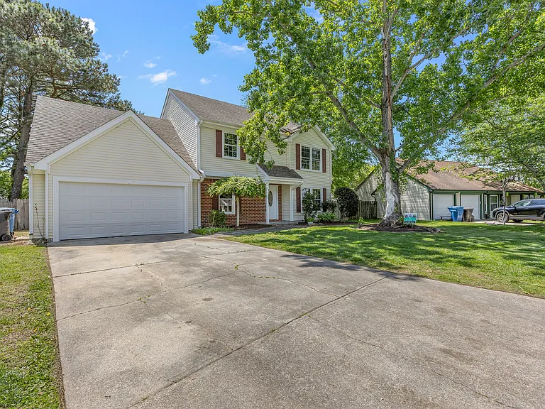 2417 Bernadotte Ct — Photo 2