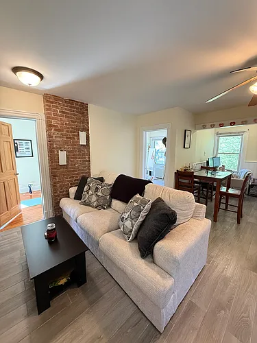 25 E Main St Photo 1