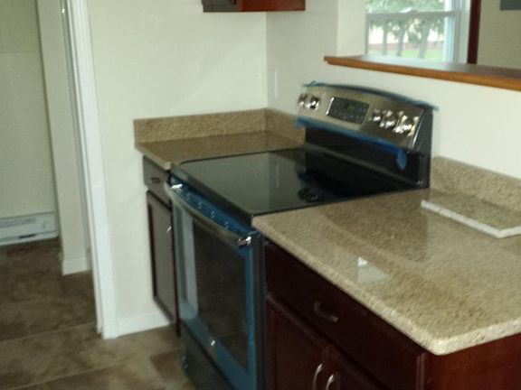 2nd image of 220 Germania Ave