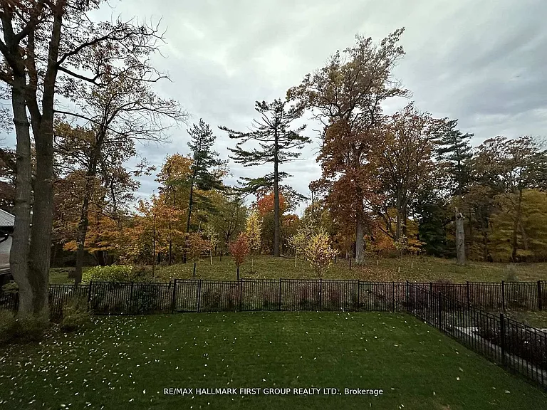 506 Rougemount Dr — Photo 43