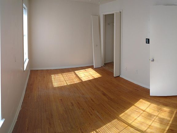 5th image of 3940 Pollypine Dr