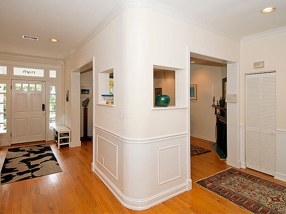 Entrance hall & reception rm
