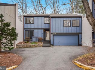 2431 Glade Bank Way, Reston, VA 20191