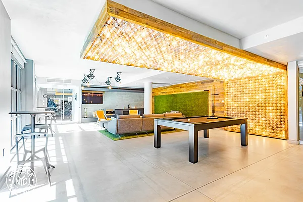 Rented by MySpaceNYC | media 10