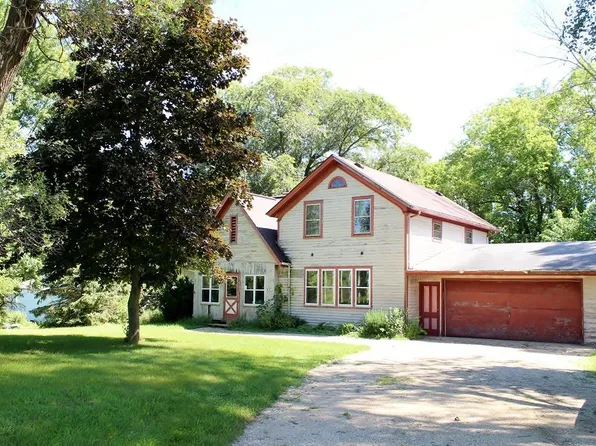 N2505 County Rd W, Mitchell, WI 53011